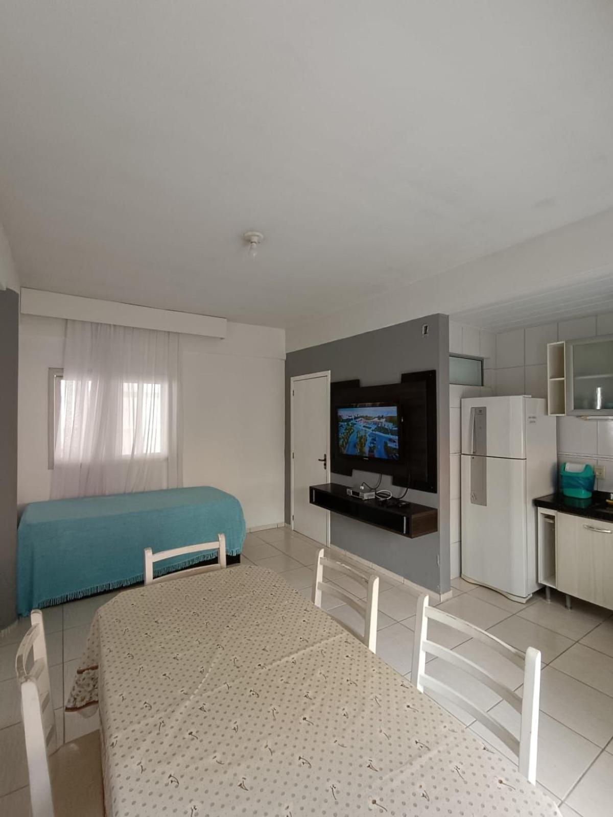 Residencial Nereu Apartment Bombinhas Bagian luar foto