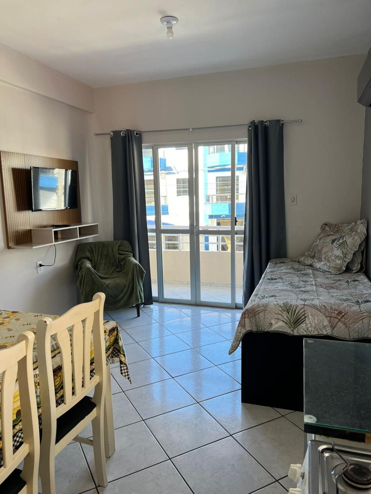 Residencial Nereu Apartment Bombinhas Bagian luar foto